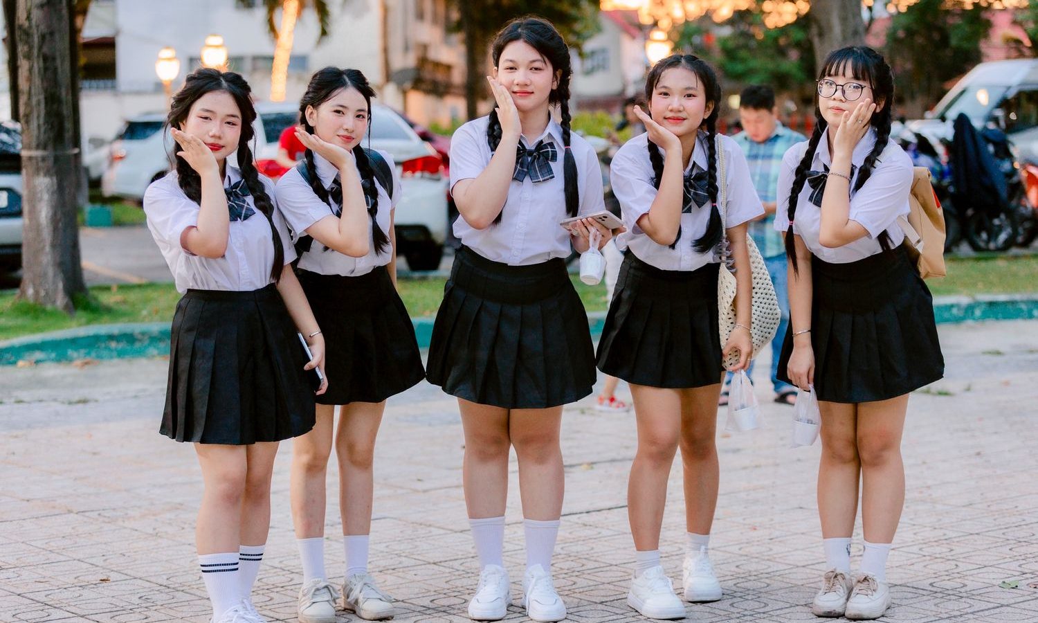 Brdteen: The Bored Teen Slang Taking Over Social Media